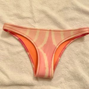 XS Triangl bikini bottom